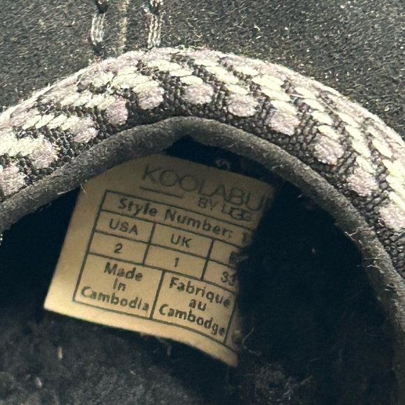 Koolaburra by UGG BURREE SLIP-ONS KIDS' SIZE 2 Black #1159670K - Picture 6 of 6